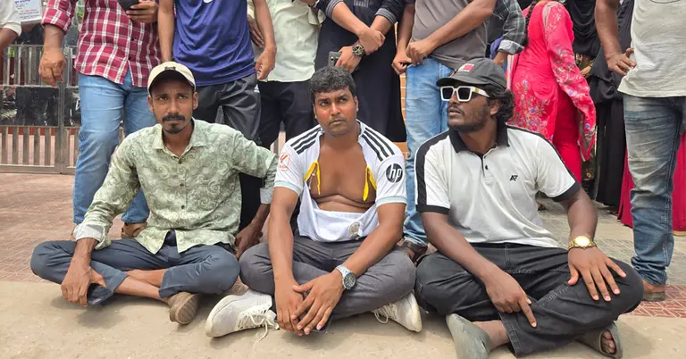 ছাত্রদলের আহ্বায়কের ওপর হামলা প্রতিবাদ